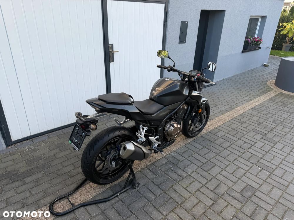 Honda CB - 21