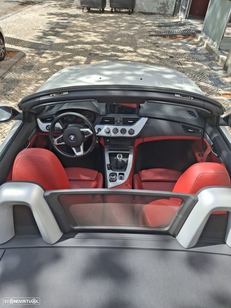 BMW Z4 23 i - 14