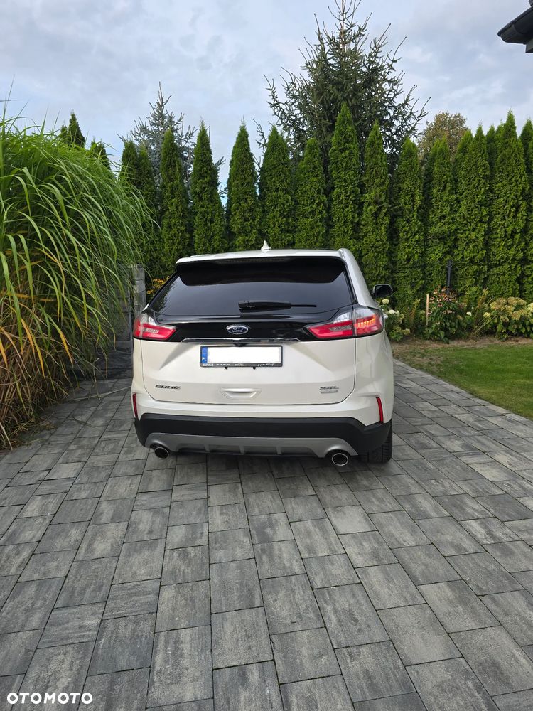 Ford Edge - 5