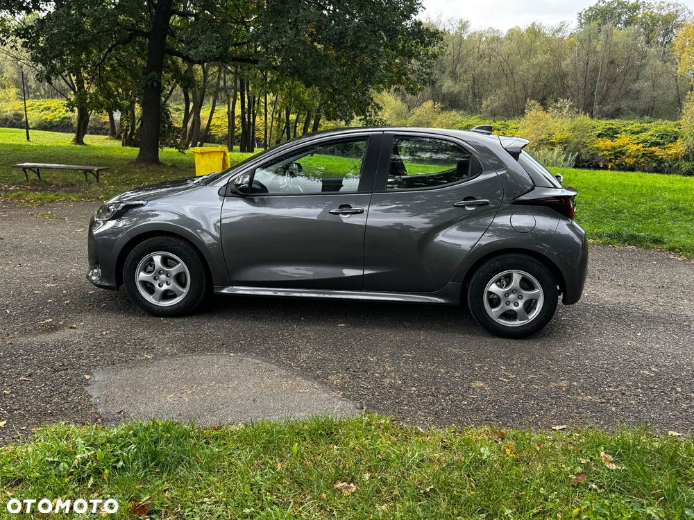 Toyota Yaris - 2