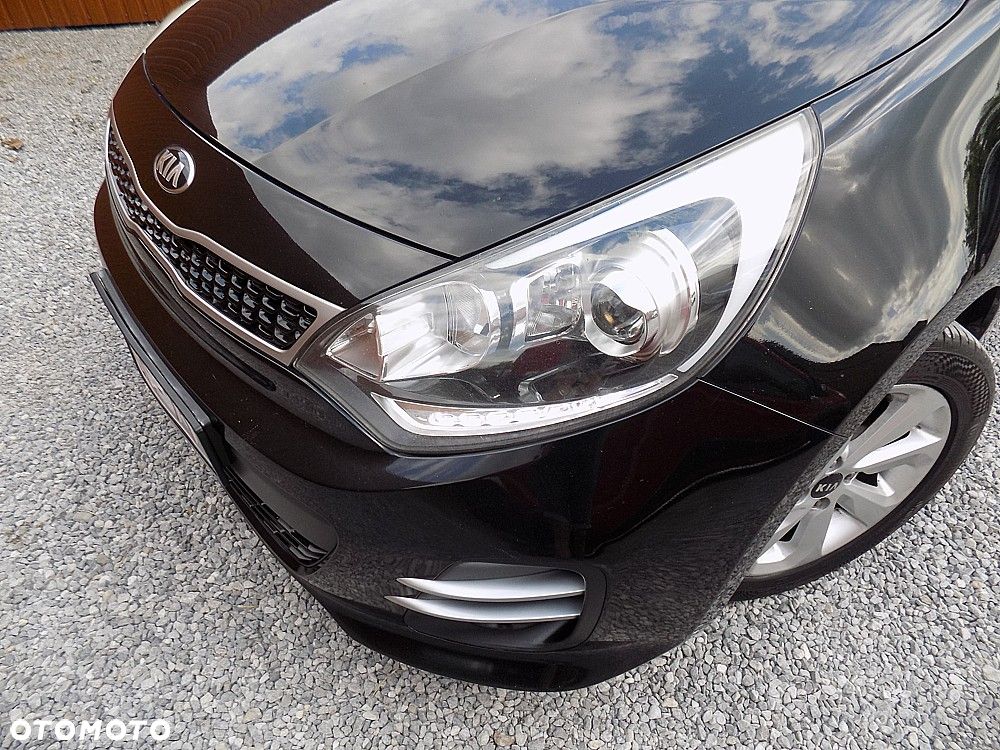 Kia Rio 1.2 Dream Team Edition - 22