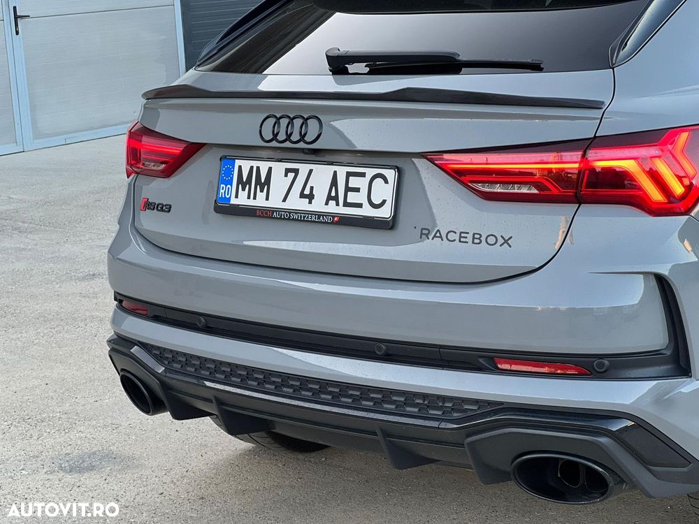 Audi RS Q3 RSQ3 2.5 TFSI quattro S tronic - 11