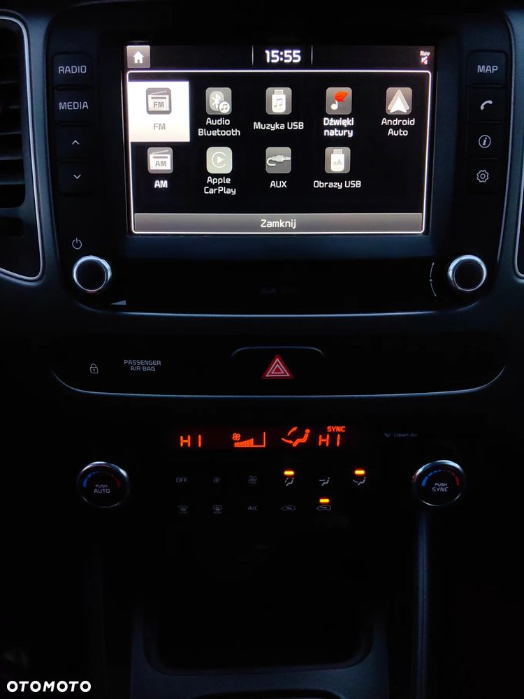 Kia Carens 1.7 CRDi 141 UEFA EURO 2016 - 24