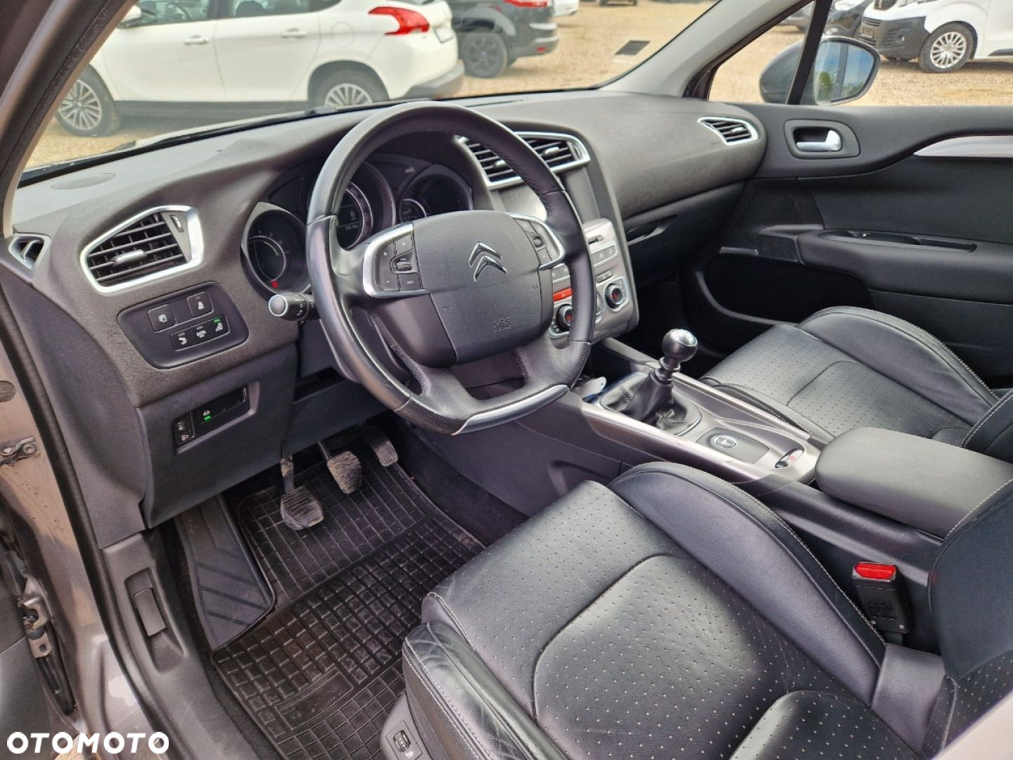 Citroën C4 2.0 HDi Exclusive - 6