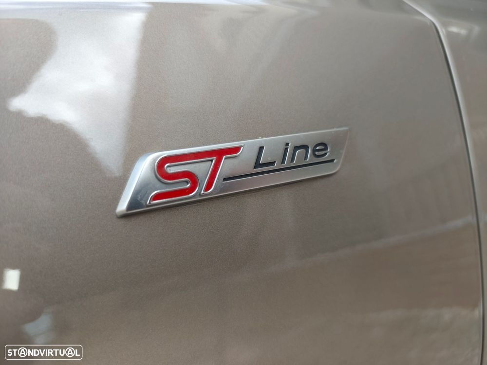 Ford Focus 1.0 EcoBoost ST-Line X - 23