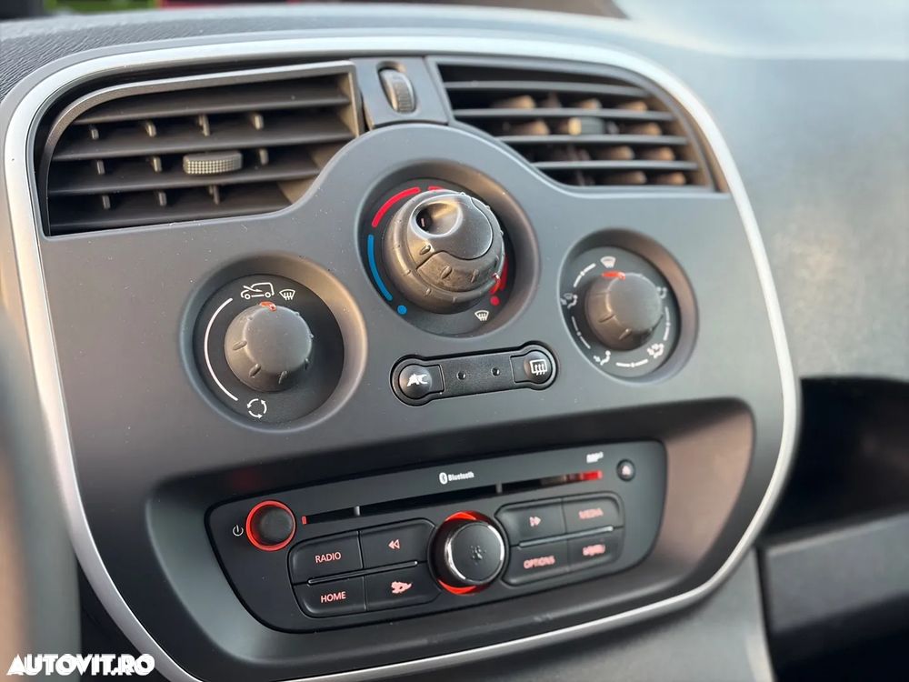 Renault Kangoo dCi 110 FAP Start & Stop Grand - 11