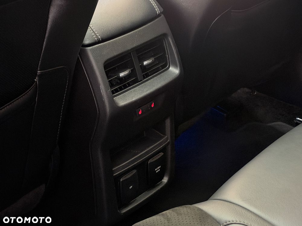 Ford Edge 2.0 TDCi Bi-Turbo 4x4 Sport - 17