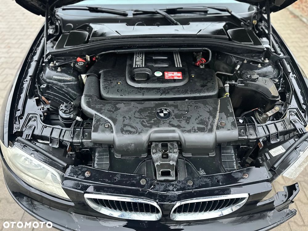BMW Seria 1 118d DPF - 12
