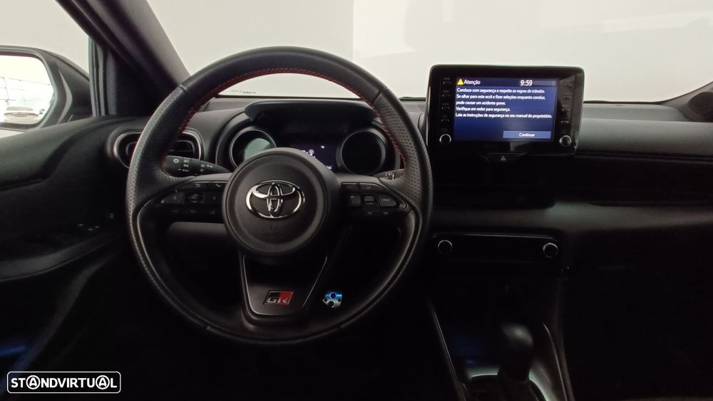 Toyota Yaris - 9