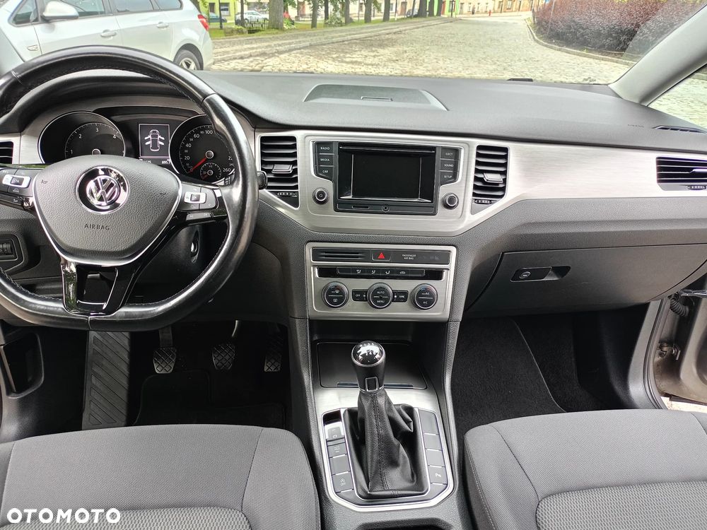 Volkswagen Golf Sportsvan - 17
