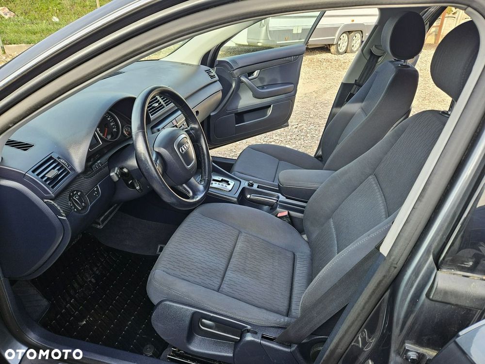 Audi A4 Avant - 7