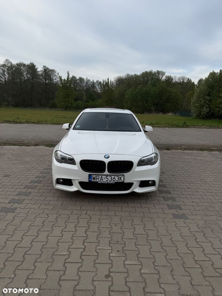 BMW Seria 5 525d - 2