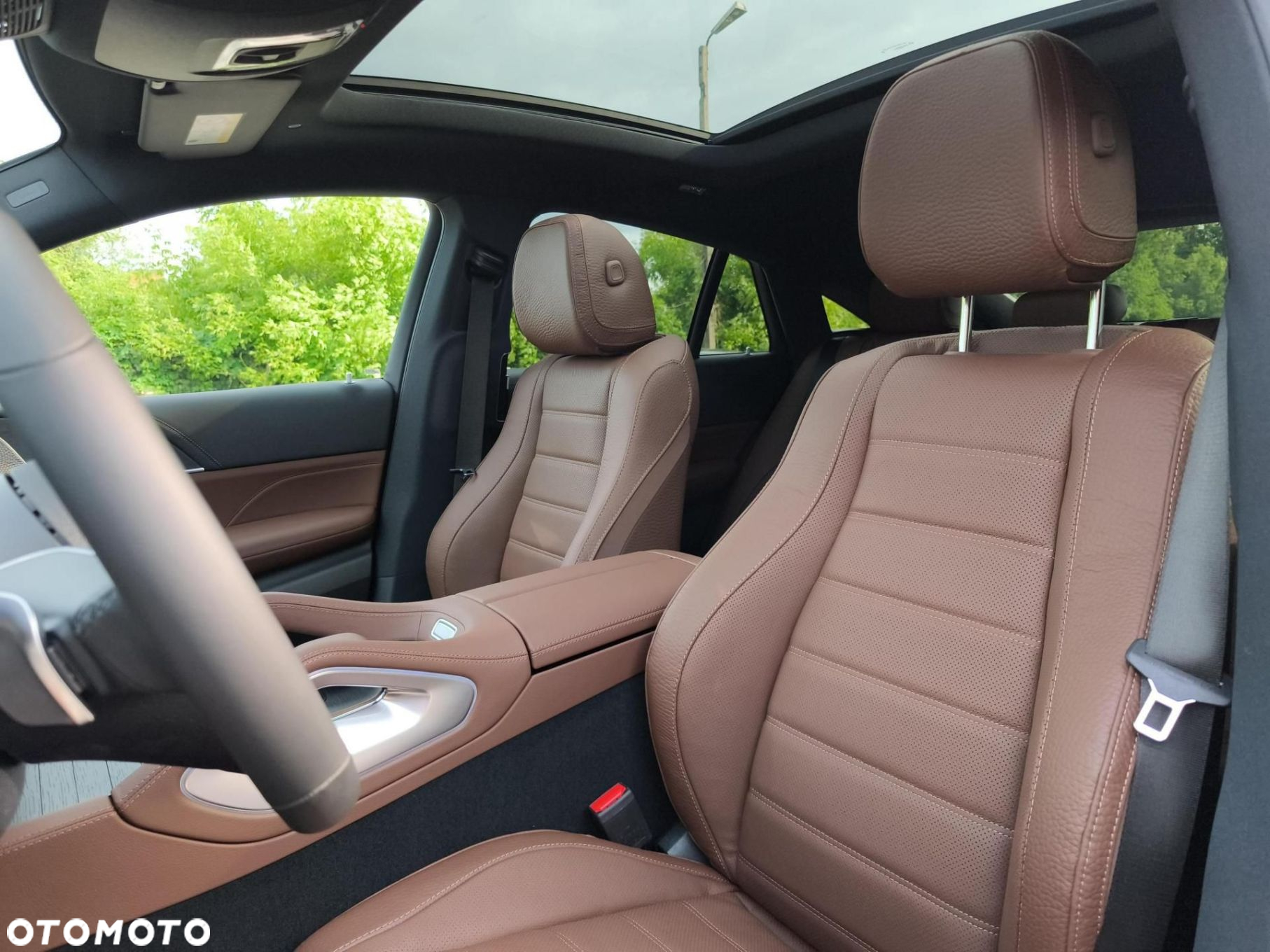 Mercedes-Benz GLE - 10