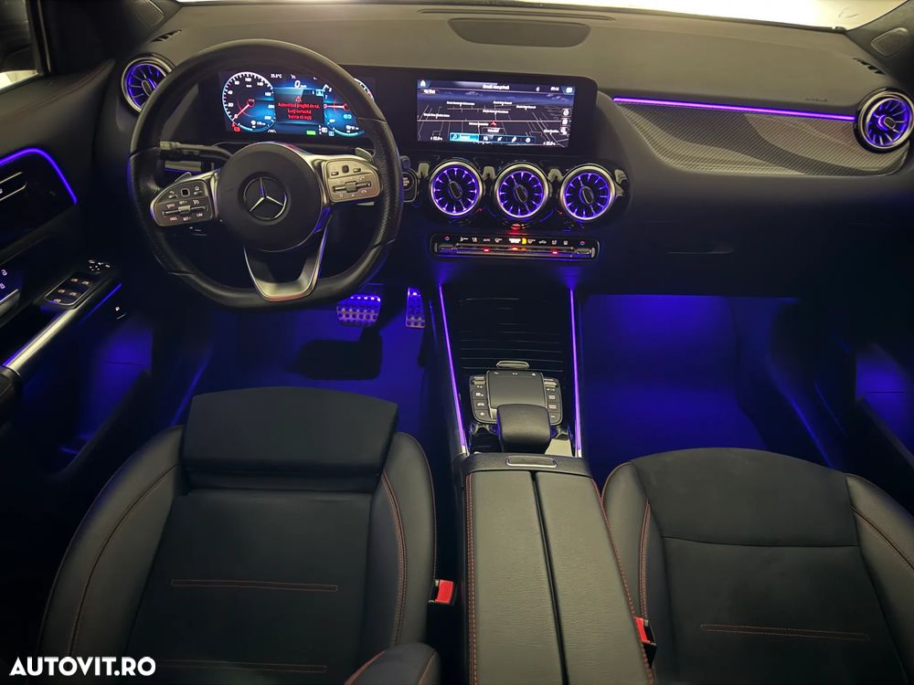 Mercedes-Benz GLA - 17