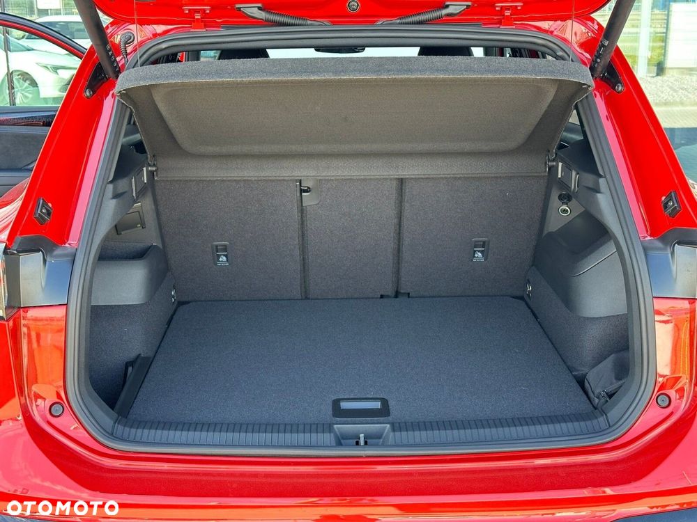 Volkswagen Tiguan - 9