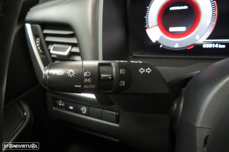 Nissan Qashqai 1.3 DIG-T N-Connecta LED - 21