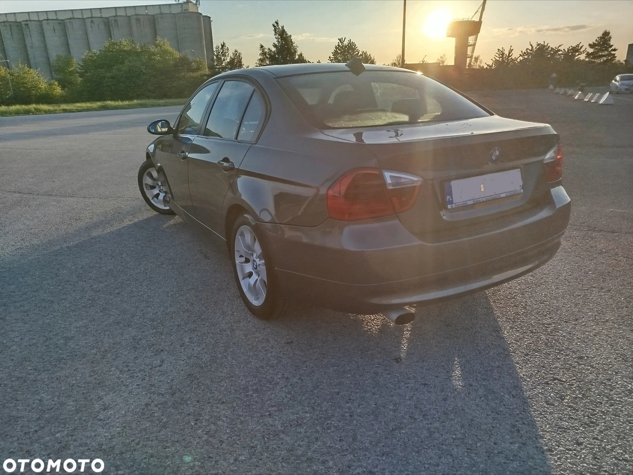 BMW Seria 3 320i - 4