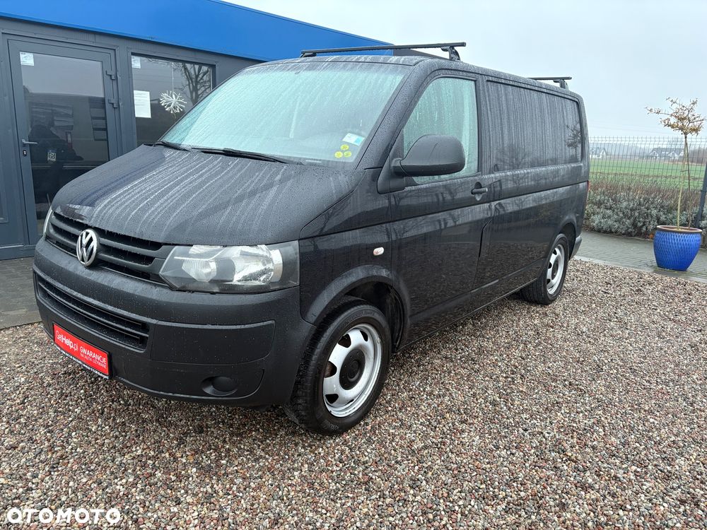 Volkswagen Transporter - 1