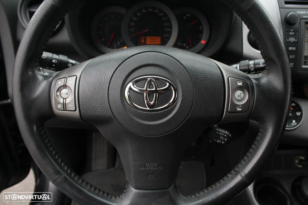 Toyota RAV4 2.2 D-4D Cross Sport NAVI - 49