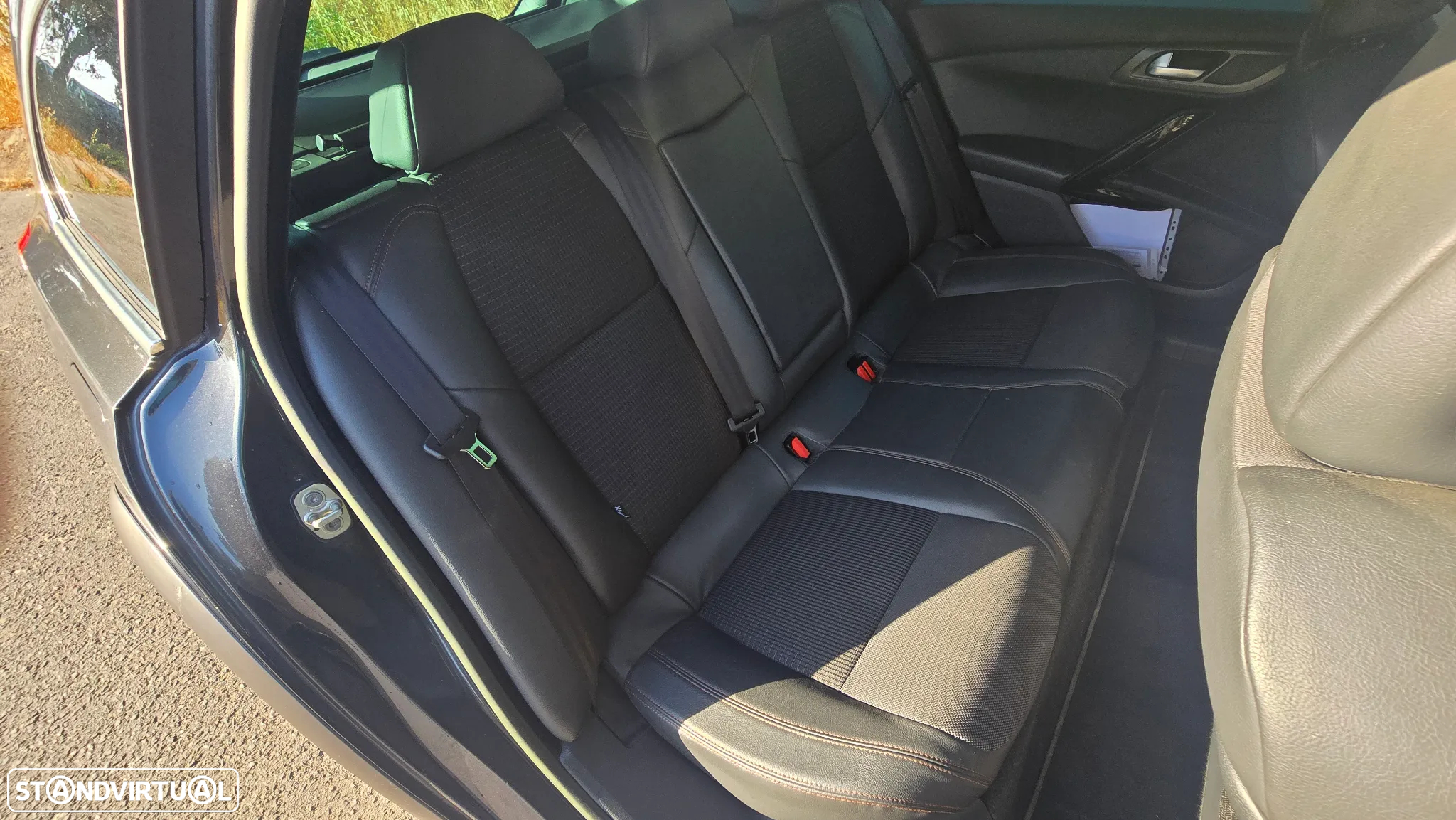 Peugeot 508 RXH 2.0 HDi Hybrid4 Limited Edition 2-Tronic - 14