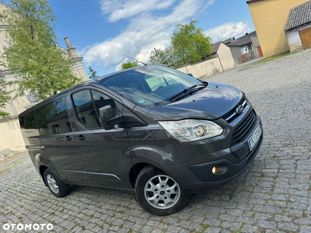 Ford Tourneo Custom 2.0 EcoBlue L2 Shuttle Bus Titanium - 8