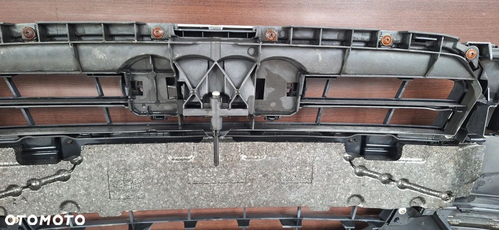 Audi A4 B8 12- Lift Zderzak Przód Przedni Kod Lakieru LX5R - 22