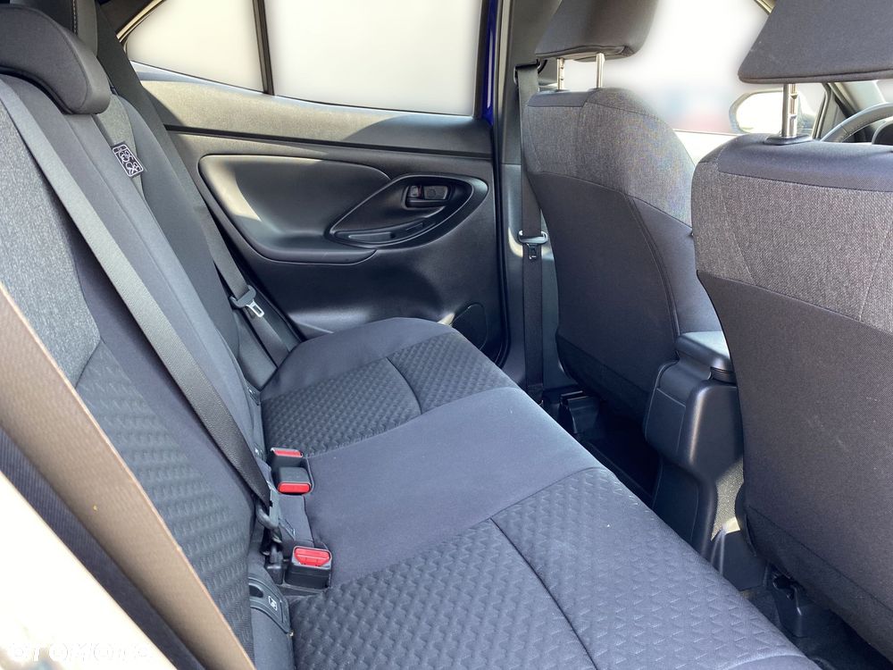 Toyota Yaris Cross Hybrid 1.5 Style - 14