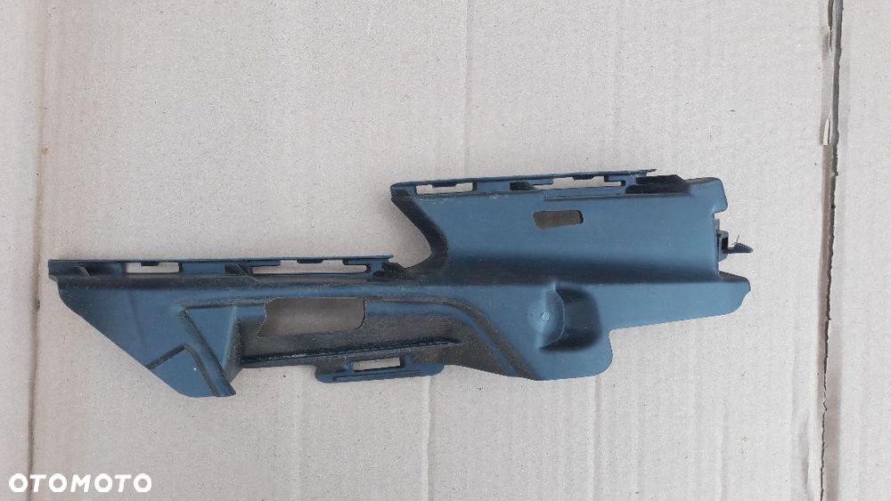 SLIZG ZDERZAKA PRAWY AUDI A3 8V LIFT - 1