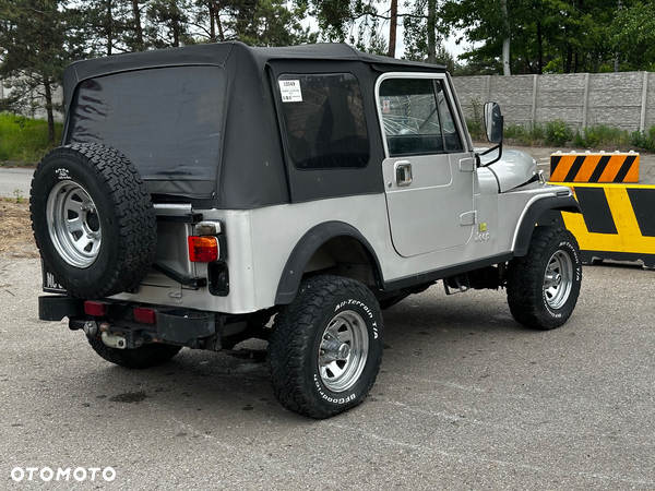 Jeep CJ