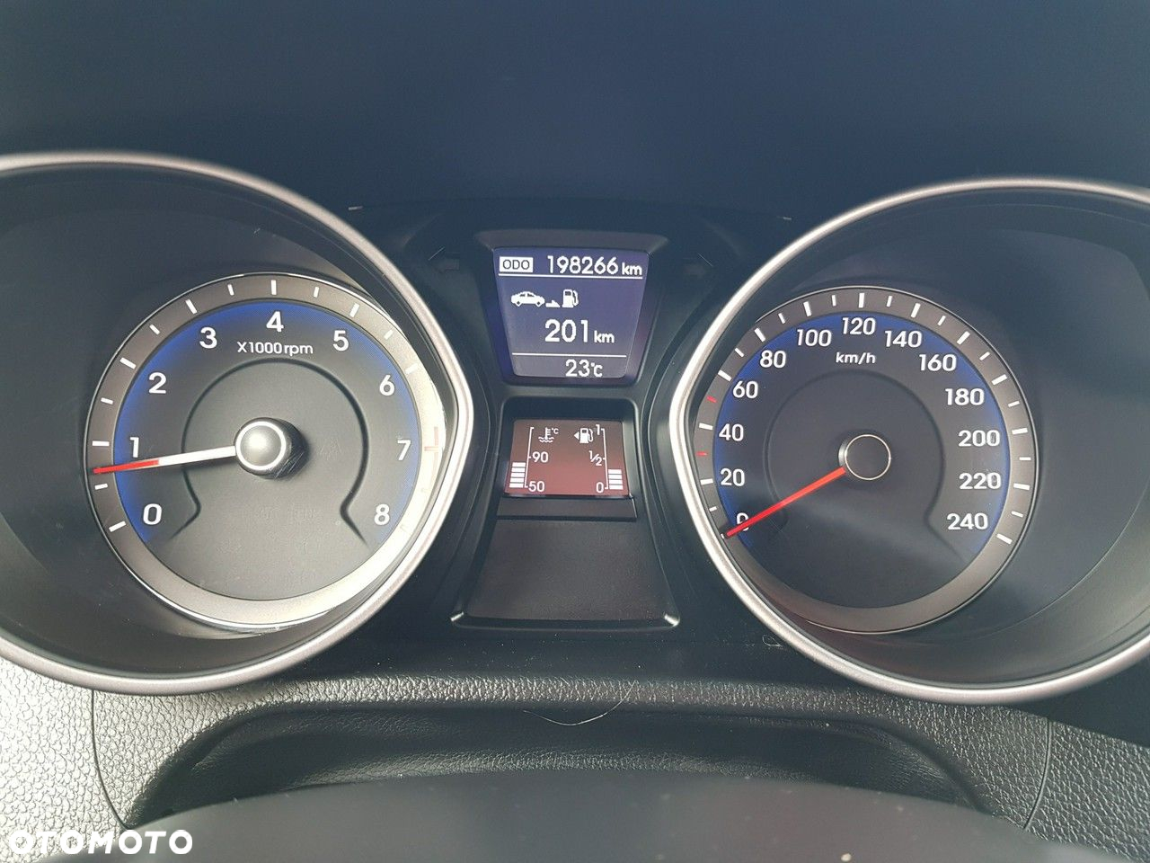 Hyundai i30 1.4 Classic + - 19