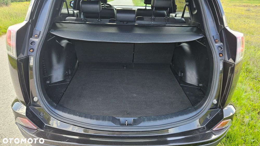Toyota RAV4 2.0 D-4D Premium 4x2 - 31