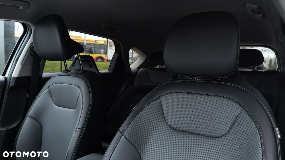 Kia K4 1.6 T-GDI L - 12