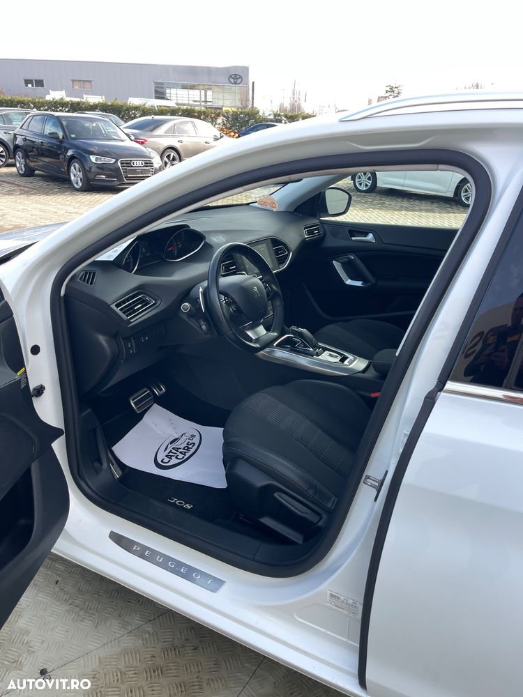 Peugeot 308 BlueHDi FAP 130 EAT6 Stop & Start Allure - 27