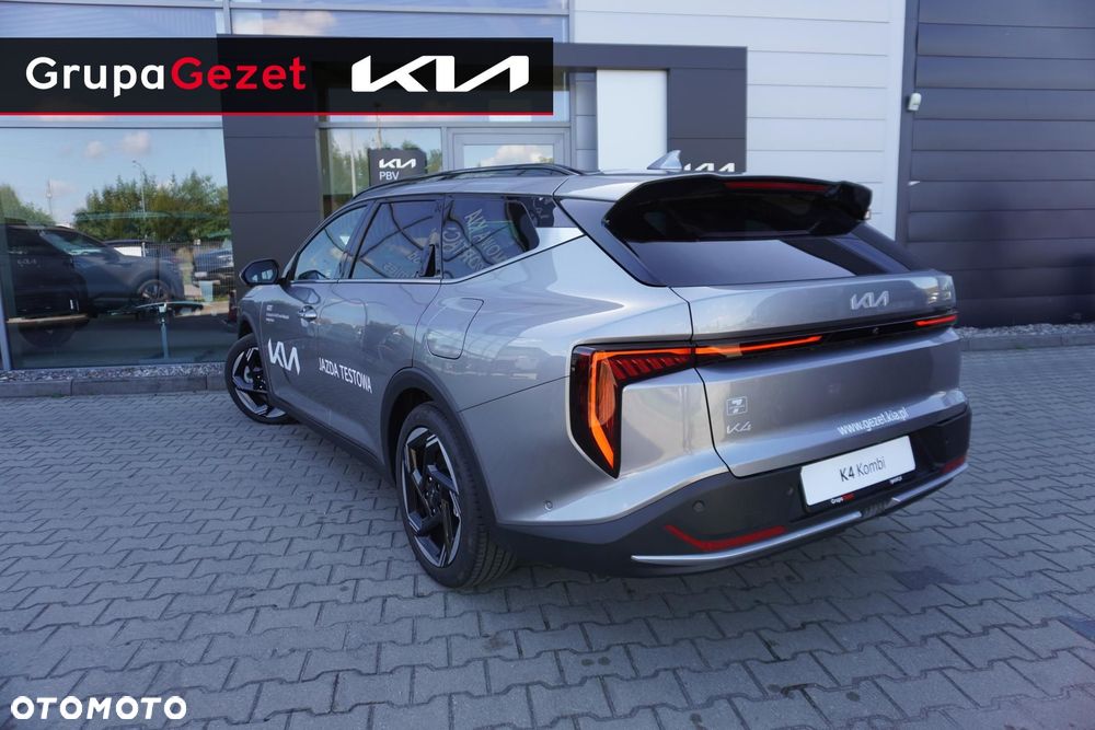 Kia K4 - 4