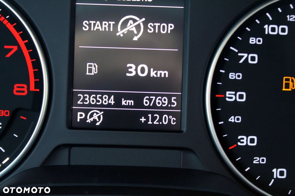Audi A3 Sportback 1.8 TFSI S tronic Ambiente - 15