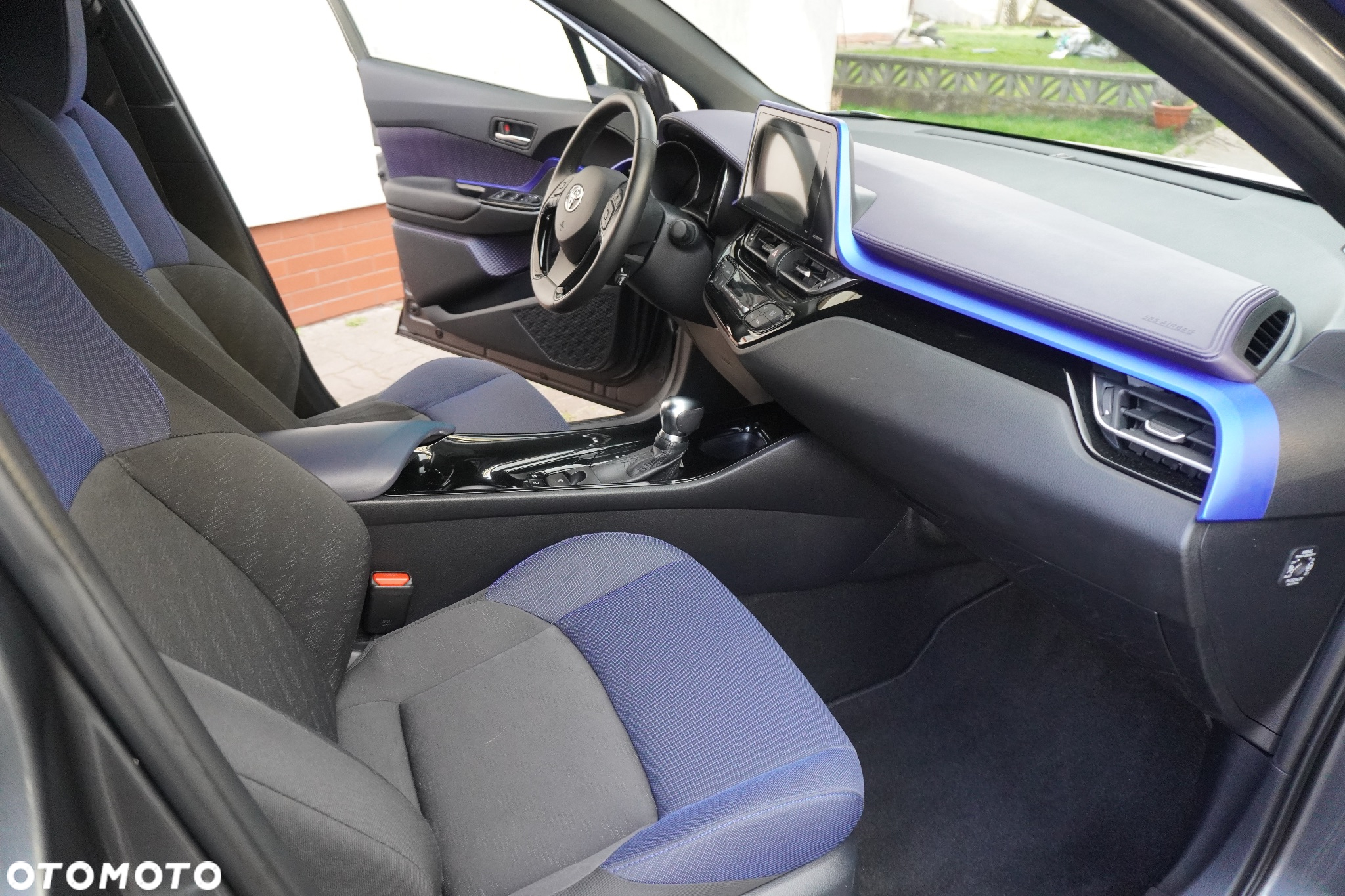 Toyota C-HR 1.8 Hybrid Style - 4