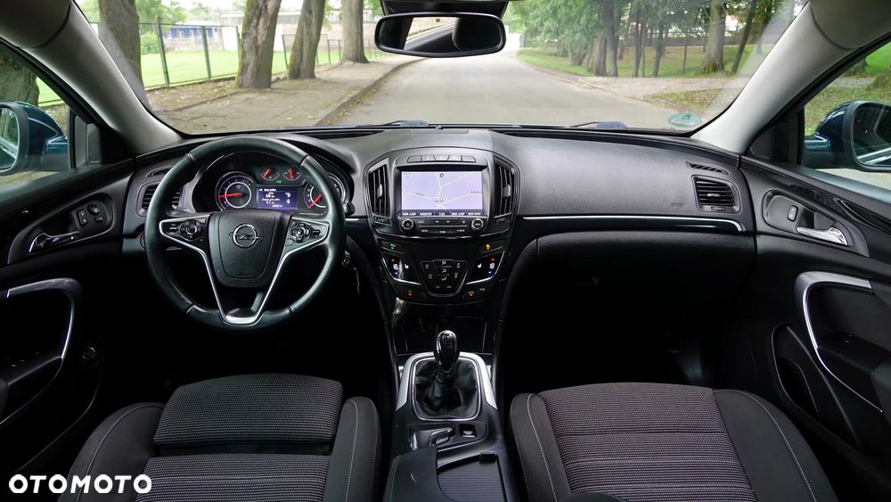Opel Insignia 2.0 CDTI Cosmo S&S - 10