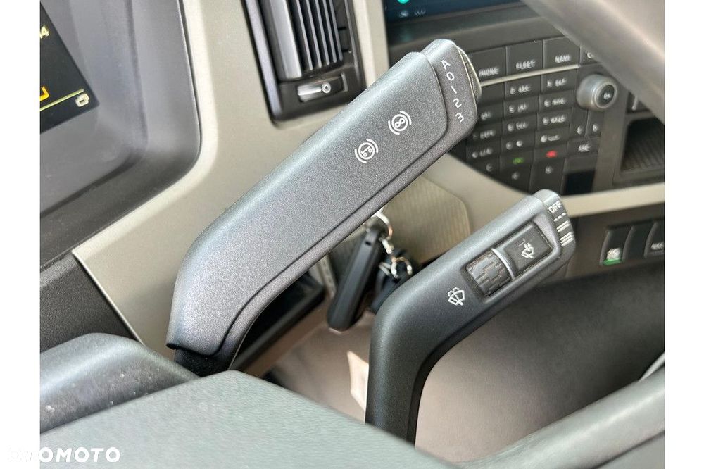 Volvo FM330 4X2 EURO6 + VEB - 18