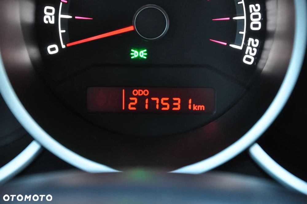 Kia Venga 1.4 S - 40