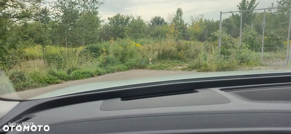 Volkswagen Passat - 14