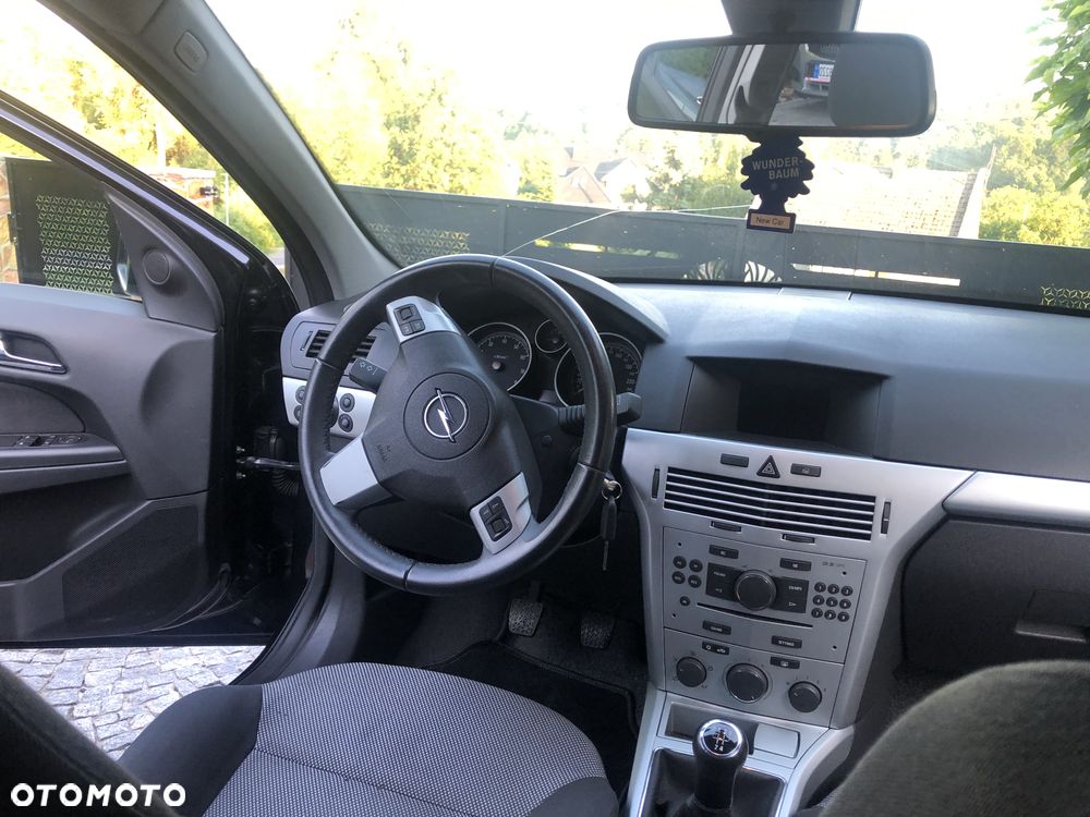 Opel Astra 1.4 EcoFLEX Design Edition - 32