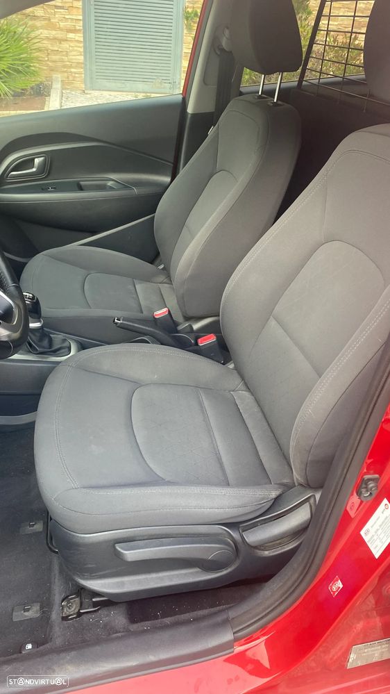 Kia Rio - 6