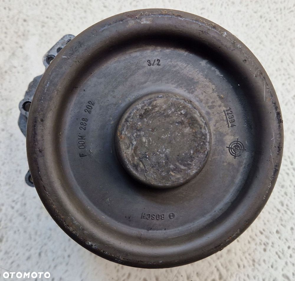 bmw x5 e53 4.4 v8 alternator wodny 150a 7508054 - 2