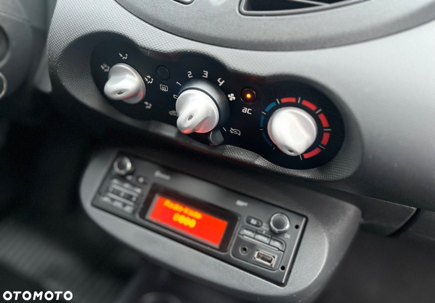 Renault Twingo - 28