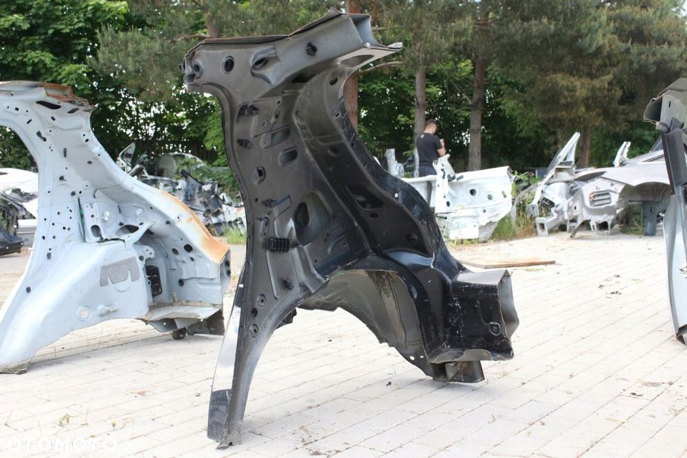 Błotnik Prawy Tył Renault ZOE - 6