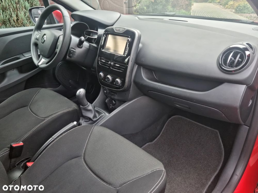 Renault Clio 1.2 16V 75 Dynamique - 9