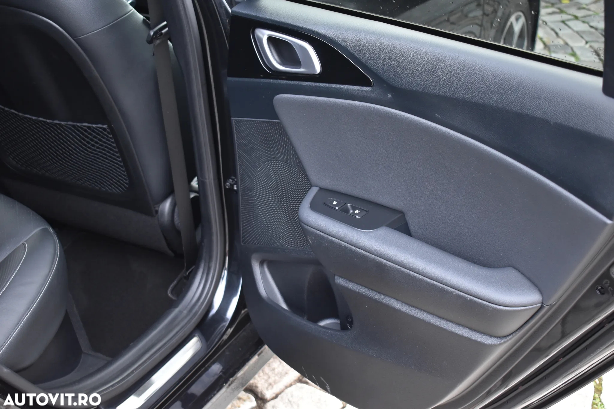 Kia Ceed SW 1.6 GDI DCT OPF Plug-in-Hybrid Platinum Edition - 22