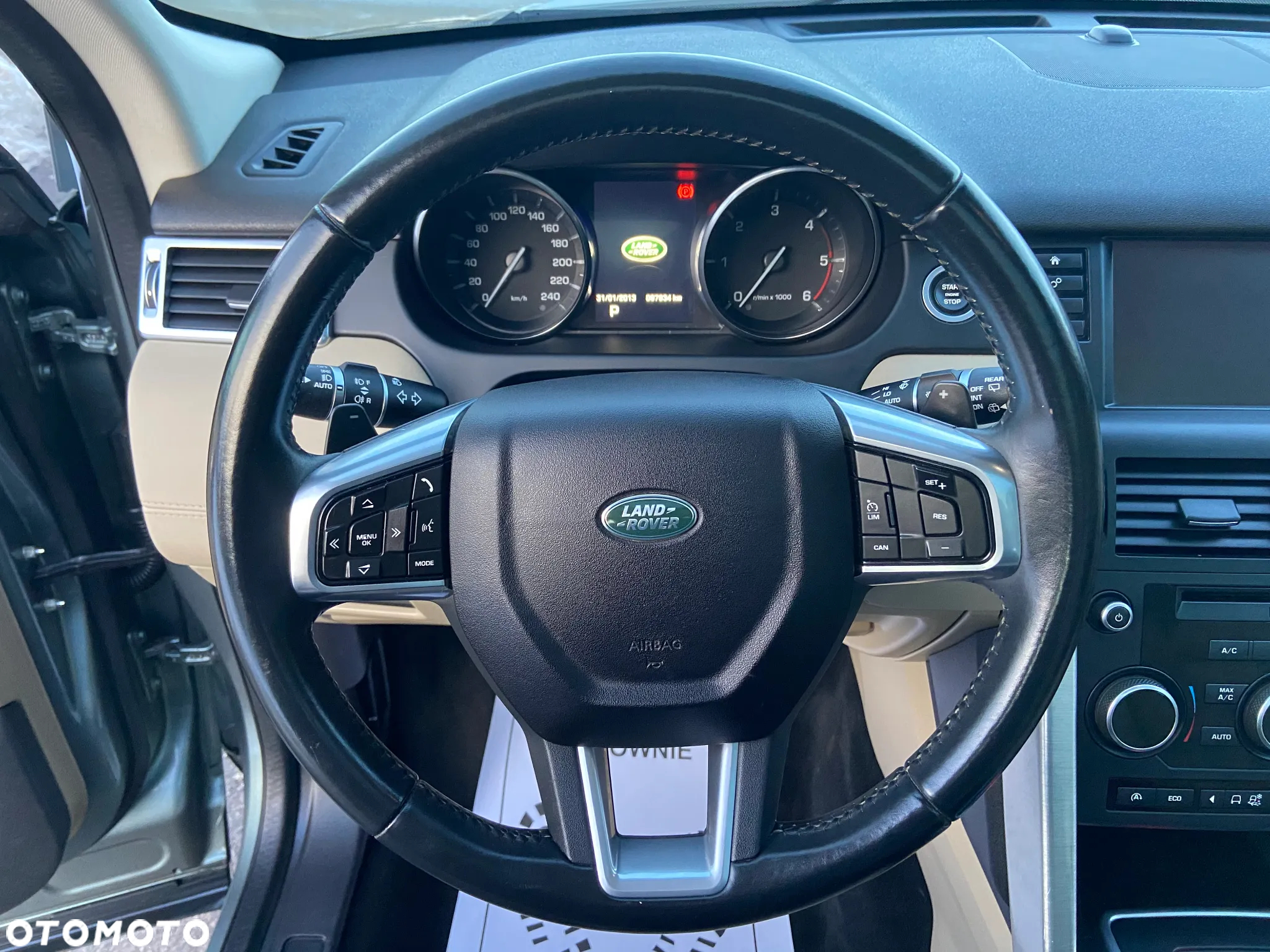 Land Rover Discovery Sport 2.0 D180 - 21
