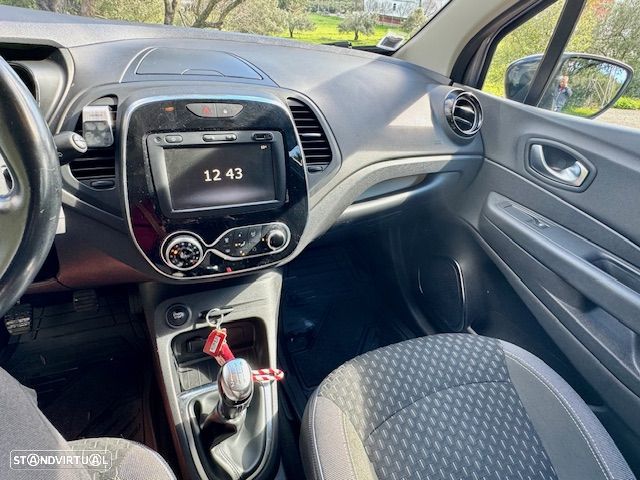 Renault Captur 0.9 TCE Exclusive - 15