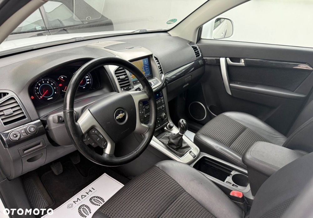 Chevrolet Captiva 2.4 LT - 23